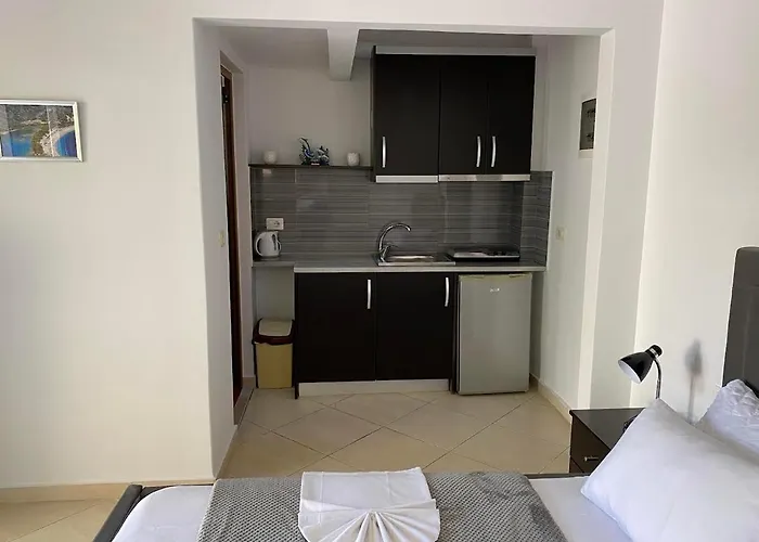 Tomi Hotel apartamentowy Saranda