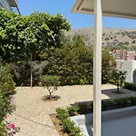 Tomi Apart-hotel Sarandë