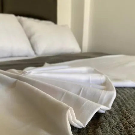 Tomi Garden Apartment Апарт-отель