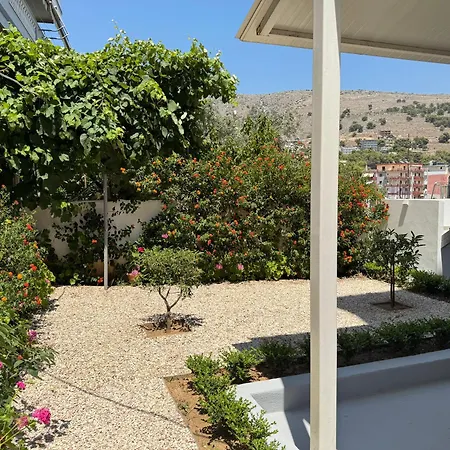 Tomi Garden Apartment Aparthotel Sarandë