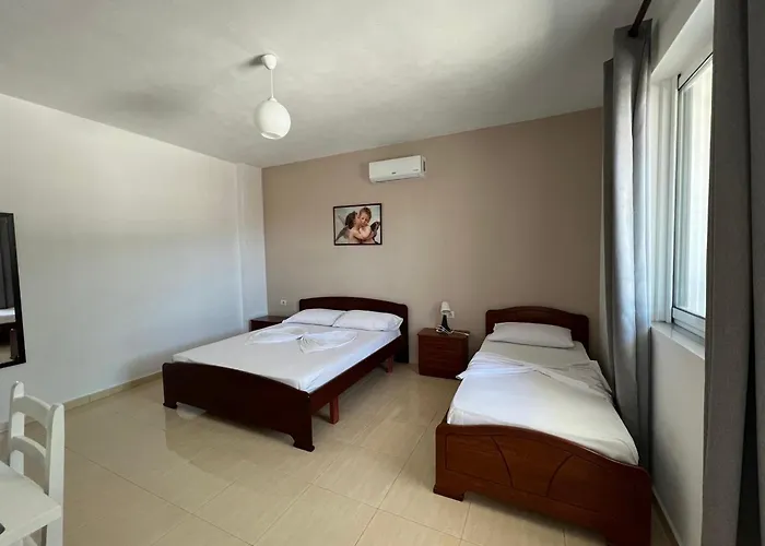 Tomi 3* Sarandë